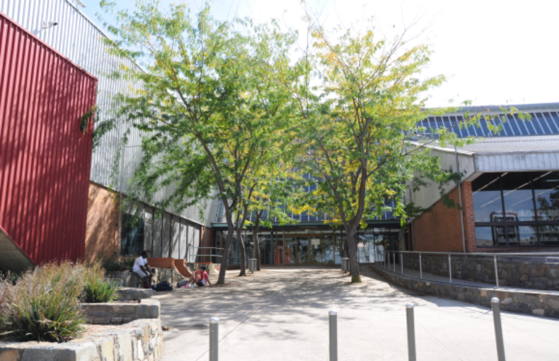 Erindale College - foto 21